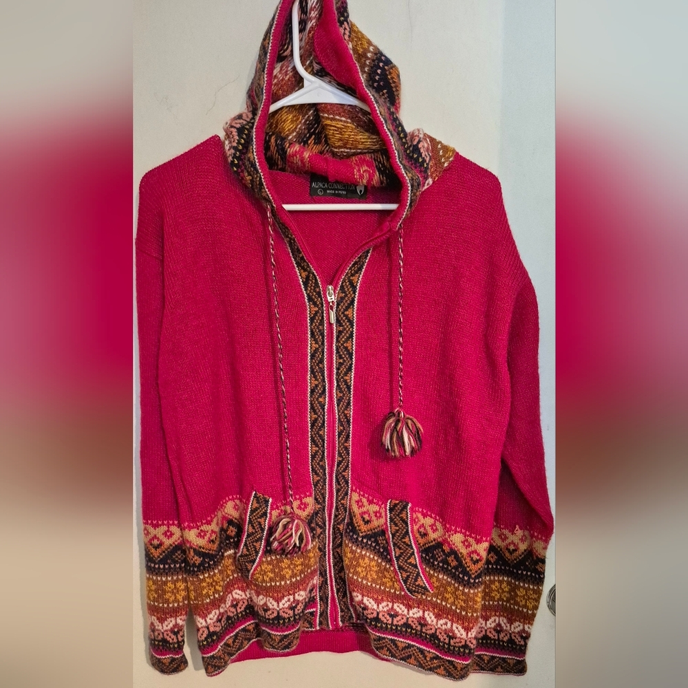 Alpaca Connection Hooded Sweater Sz.L Red